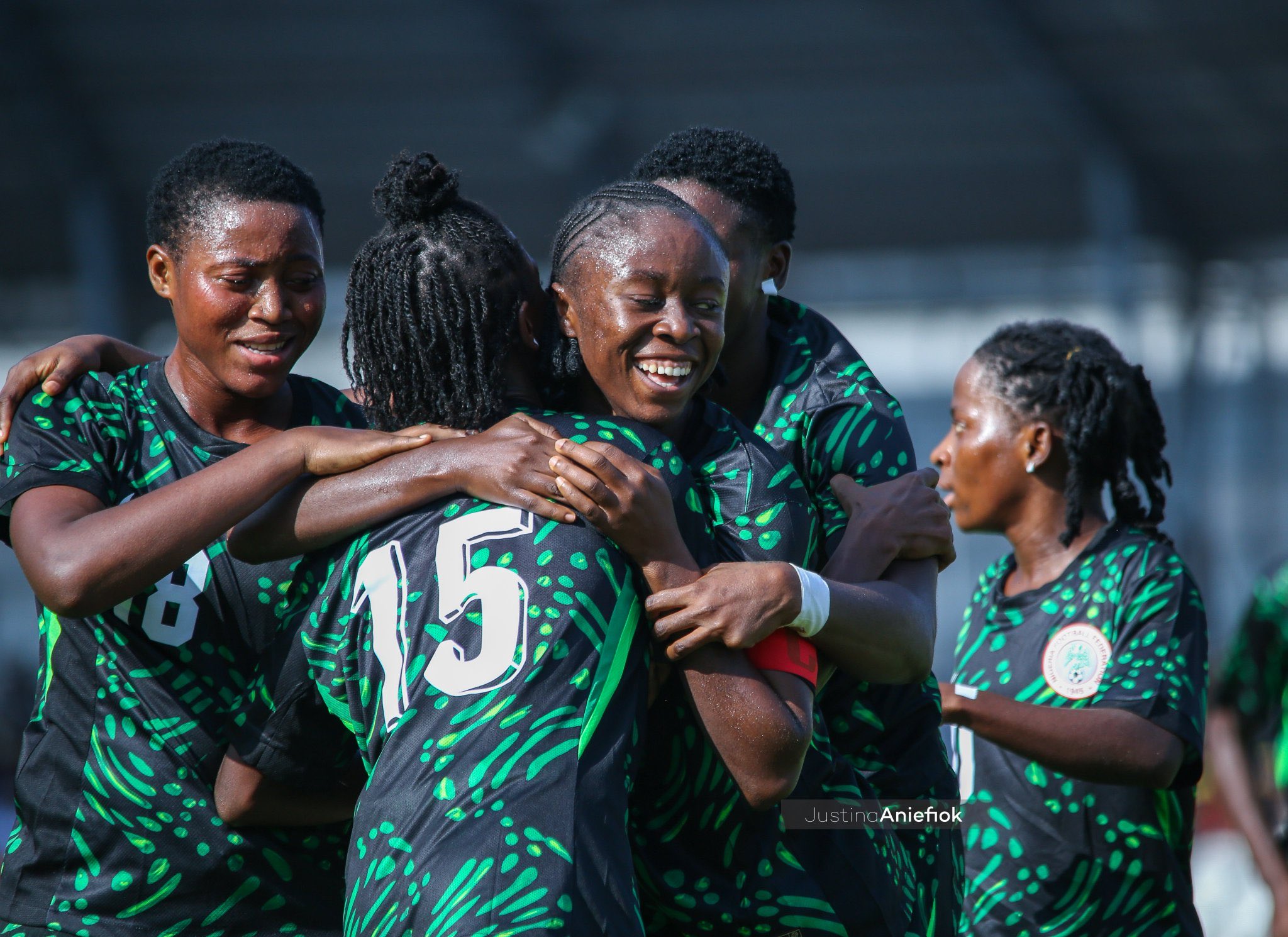 Falconets