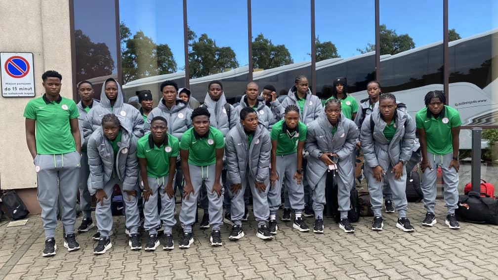 Falconets