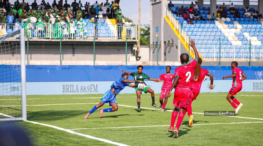 Falconets